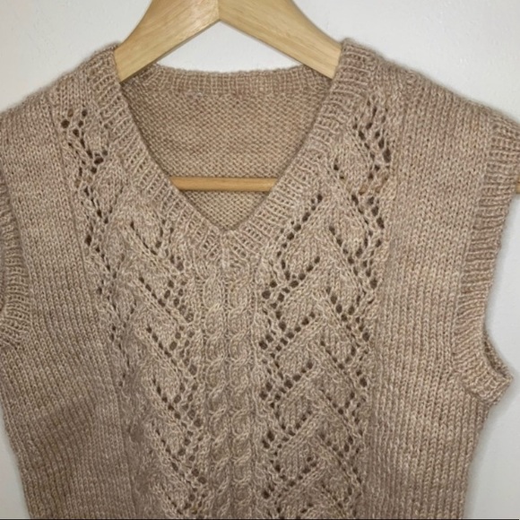 Vintage sweater vest- original wool - Picture 3 of 3